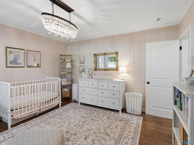 2210 Meadowbrook Road SE, Decatur, AL 35601