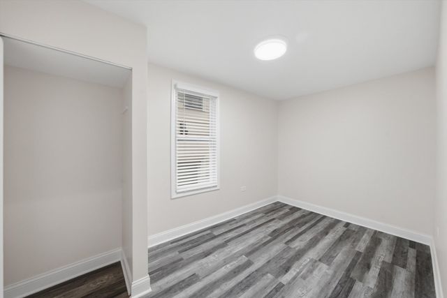 2433 W 46th Place, Chicago, IL 60632