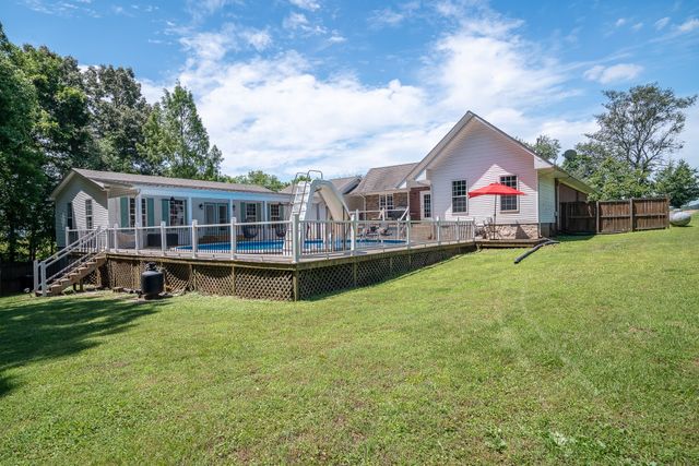 586 Highway 64, W, Lawrenceburg, TN 38464