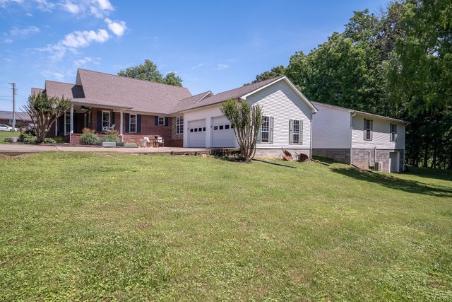 586 Highway 64, W, Lawrenceburg, TN 38464