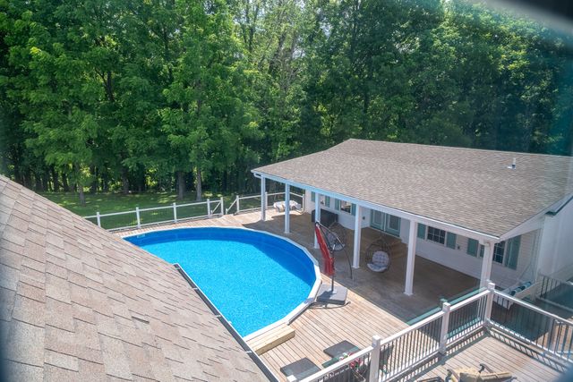 586 Highway 64, W, Lawrenceburg, TN 38464