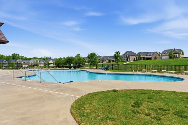 4155 Magnolia Farms Dr, Hermitage, TN 37076