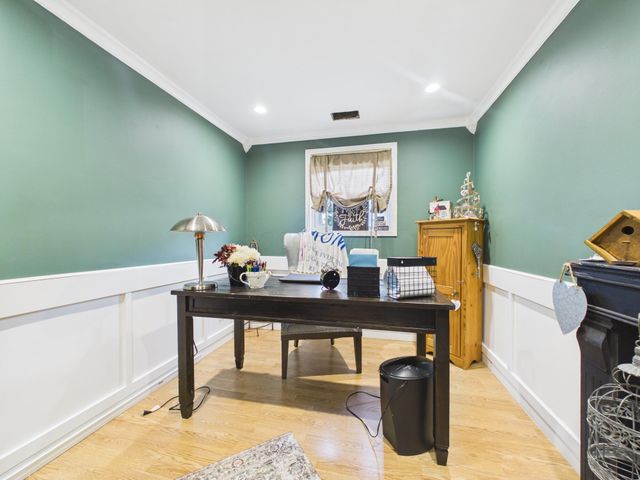 2542 Hoover Court, Grove City, OH 43123