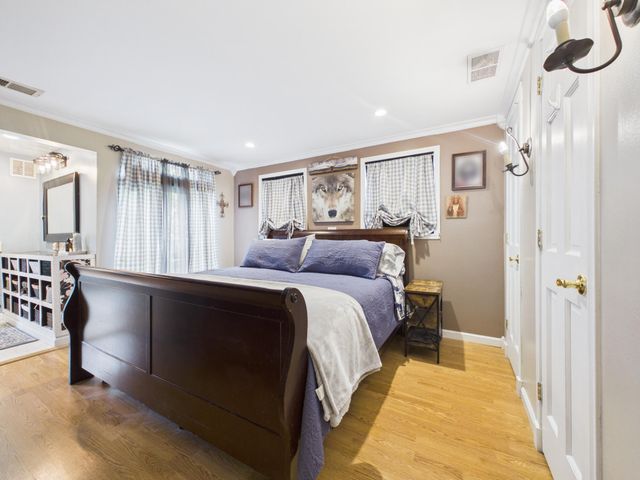 2542 Hoover Court, Grove City, OH 43123
