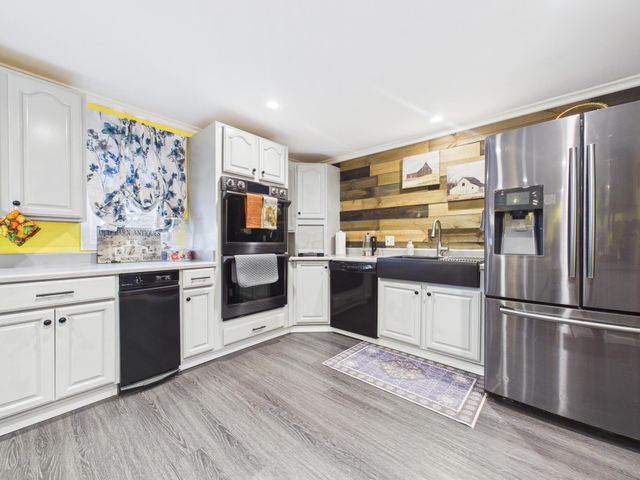 2542 Hoover Court, Grove City, OH 43123