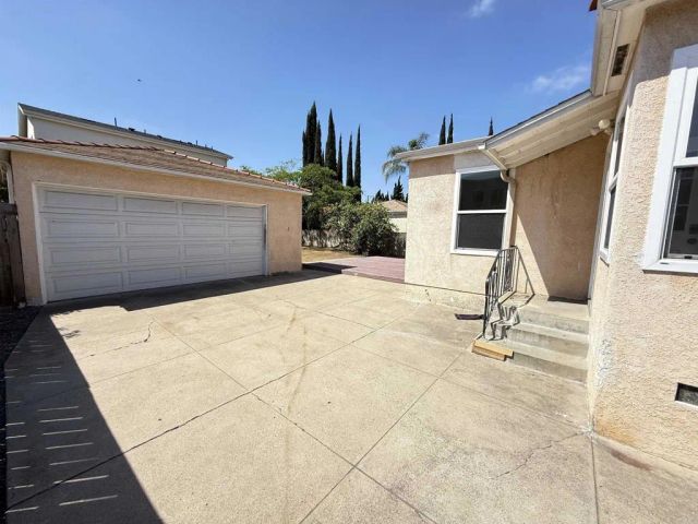 6241 Stewart Street, San Diego, CA 92115