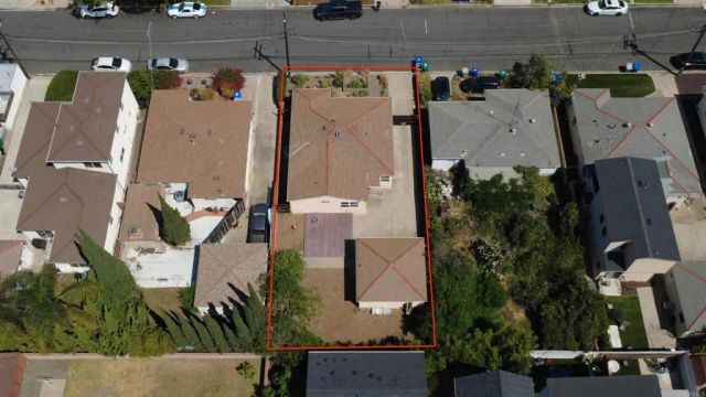 6241 Stewart Street, San Diego, CA 92115