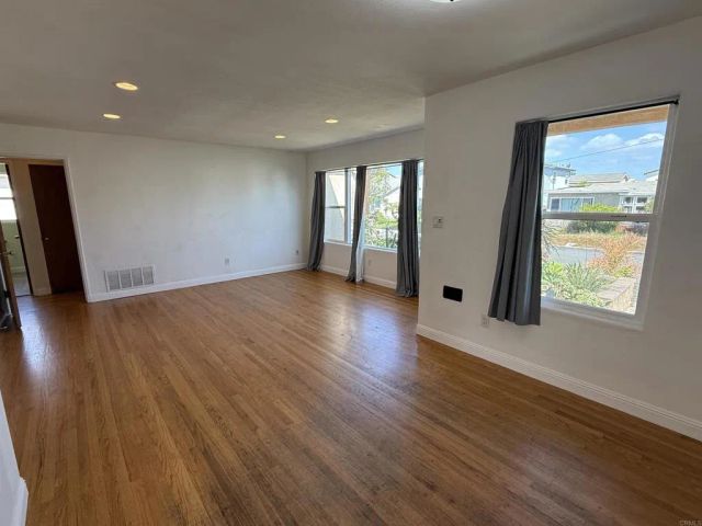 6241 Stewart Street, San Diego, CA 92115