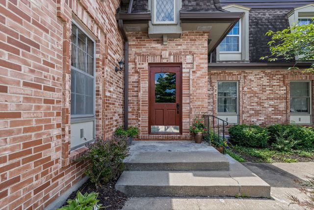 2710 ROLLINS RD A-1, Columbia, MO 65203