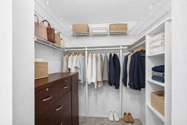 1007 Via Jardin, Palm Beach Gardens, FL 33418