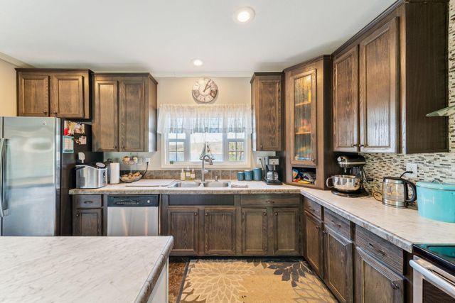 5523 County Road 366, Eucha, OK 74342