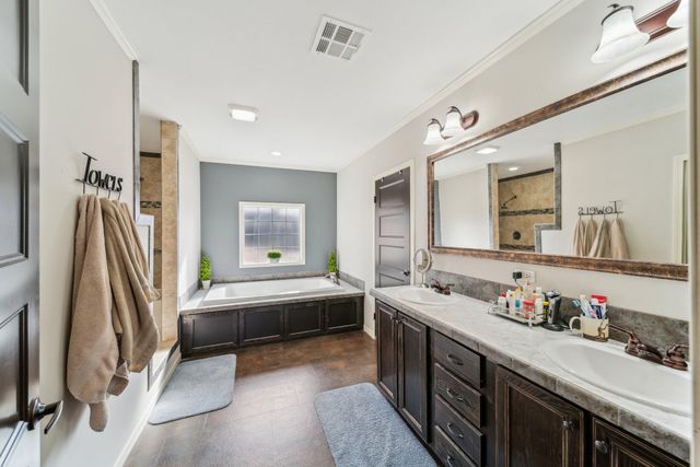 5523 County Road 366, Eucha, OK 74342