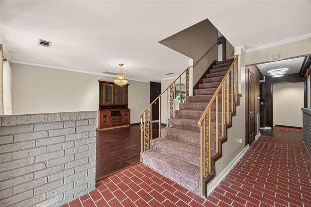 6710 Burning Tree Drive, Houston, TX 77036
