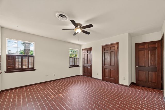 6710 Burning Tree Drive, Houston, TX 77036