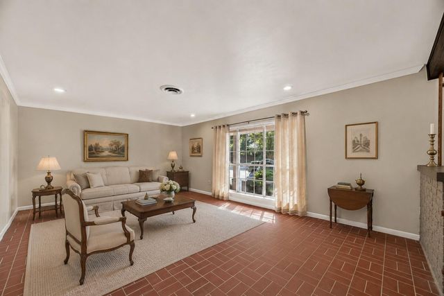6710 Burning Tree Drive, Houston, TX 77036