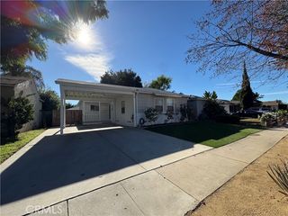 17546 Kittridge, Los Angeles, CA 91406
