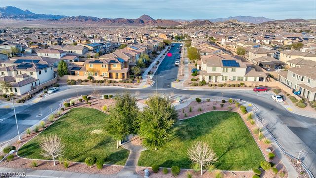 585 Our Heritage Street, Henderson, NV 89011