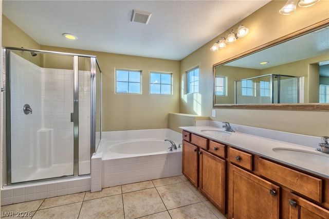 585 Our Heritage Street, Henderson, NV 89011