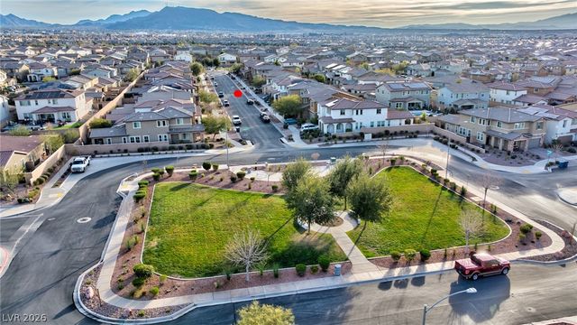 585 Our Heritage Street, Henderson, NV 89011