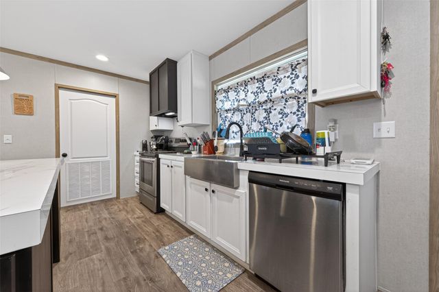 1375 Road 5735, Cleveland, TX 77327