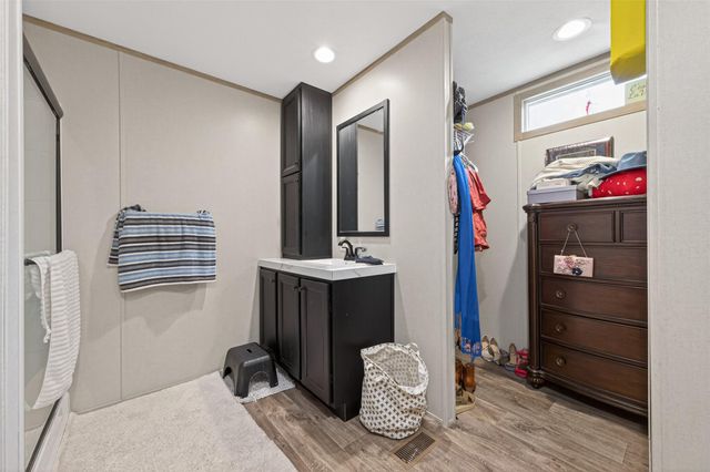 1375 Road 5735, Cleveland, TX 77327