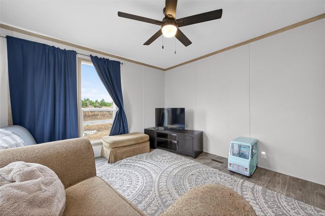 1375 Road 5735, Cleveland, TX 77327