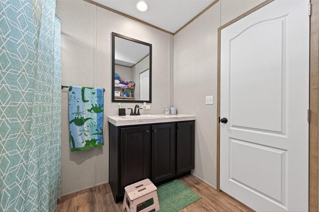 1375 Road 5735, Cleveland, TX 77327