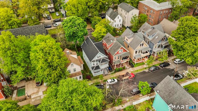 165 Starr Street 2nd Floor, New Haven, CT 06511