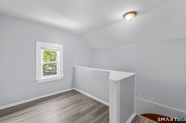 165 Starr Street 2nd Floor, New Haven, CT 06511