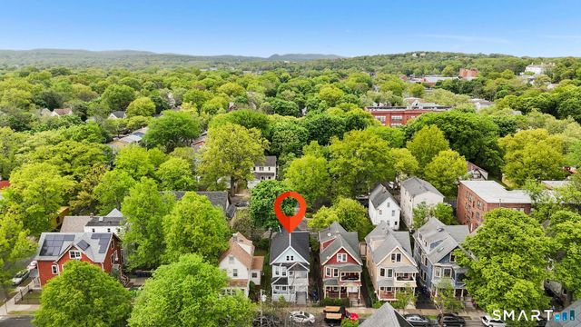 165 Starr Street 2nd Floor, New Haven, CT 06511