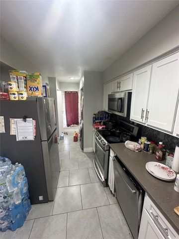 11000 Kinghurst Drive 168, Houston, TX 77099