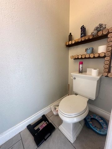 11000 Kinghurst Drive 168, Houston, TX 77099