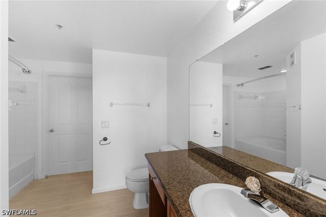 12970 Positano CIR 101, Naples, FL 34105