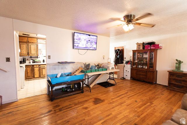 960 N 100 W, Tremonton, UT 84337