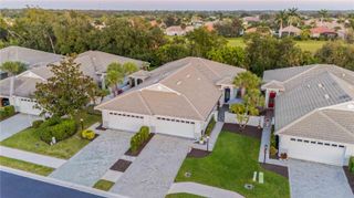 211 RECLINATA CIRCLE, Venice, FL 34292