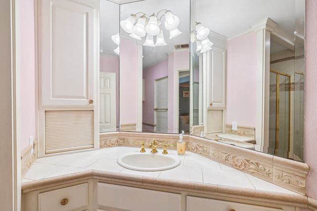 828 Lakeview Court, Coppell, TX 75019