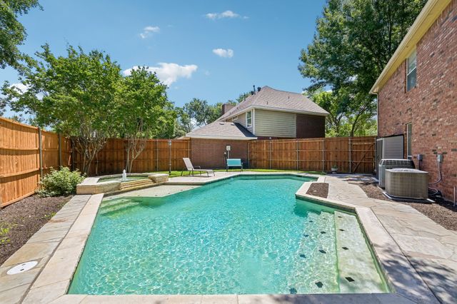 828 Lakeview Court, Coppell, TX 75019