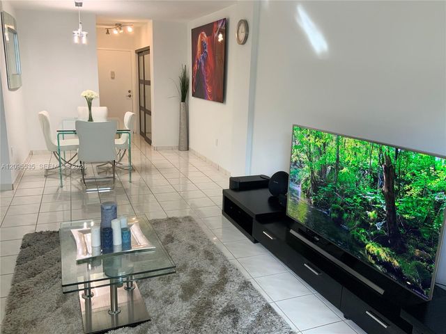 1130 11th Street 3E, Miami Beach, FL 33139