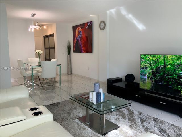 1130 11th Street 3E, Miami Beach, FL 33139