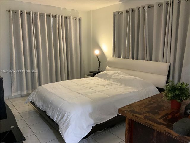 1130 11th Street 3E, Miami Beach, FL 33139