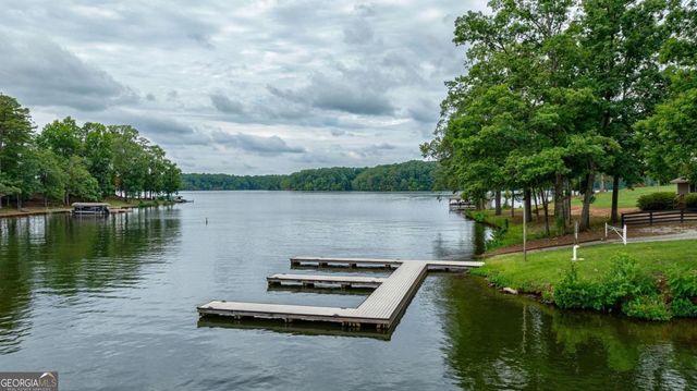 1101 Sunset Bluff, Greensboro, GA 30642