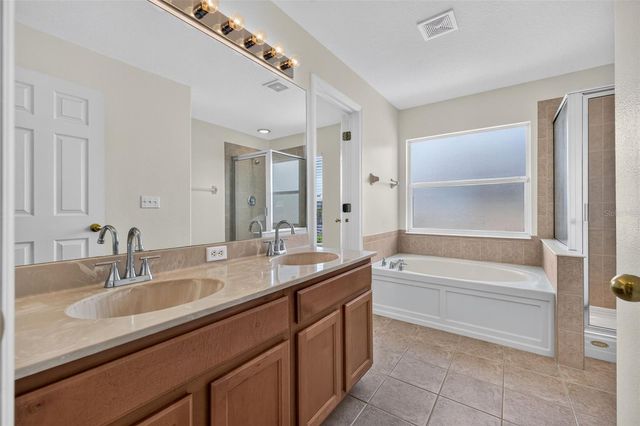6585 MARLBERRY WAY, Largo, FL 33773