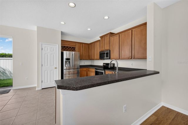 6585 MARLBERRY WAY, Largo, FL 33773
