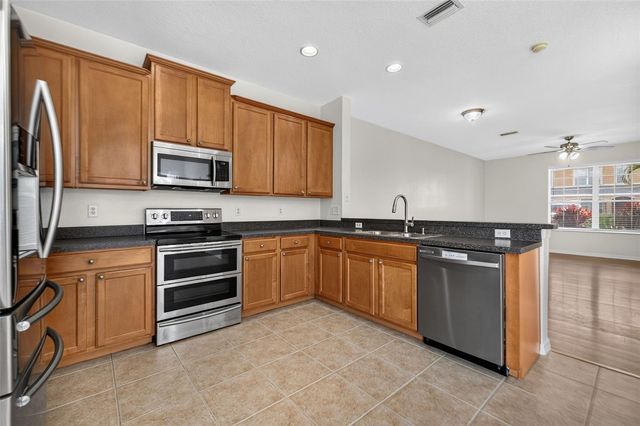 6585 MARLBERRY WAY, Largo, FL 33773
