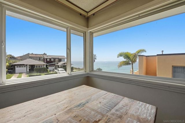 120 26 4th Street, Del Mar, CA 92014