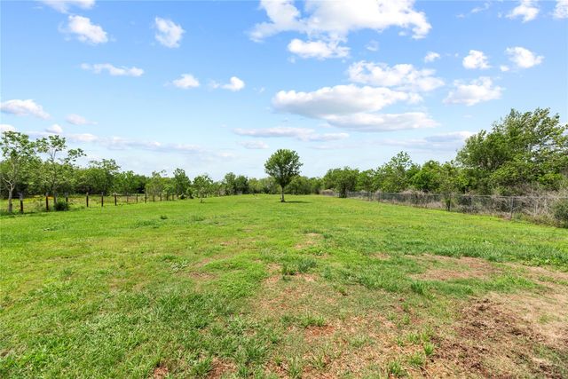 523 Moore Bar Road, Rosenberg, TX 77471