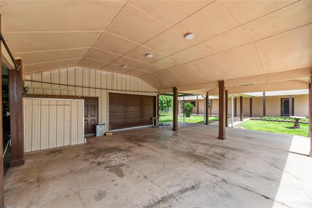 523 Moore Bar Road, Rosenberg, TX 77471
