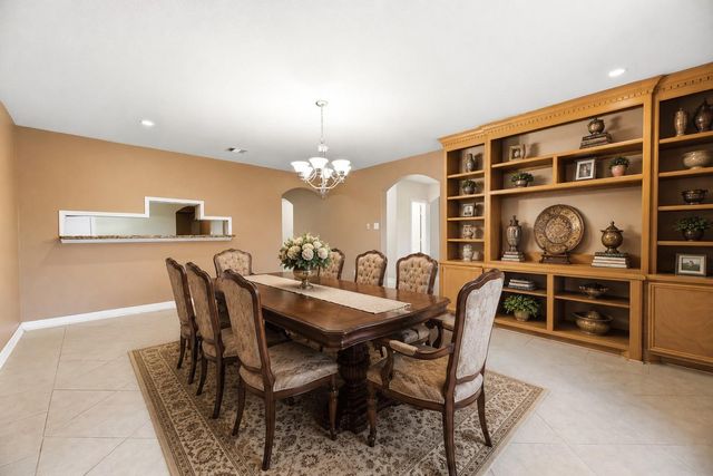 523 Moore Bar Road, Rosenberg, TX 77471