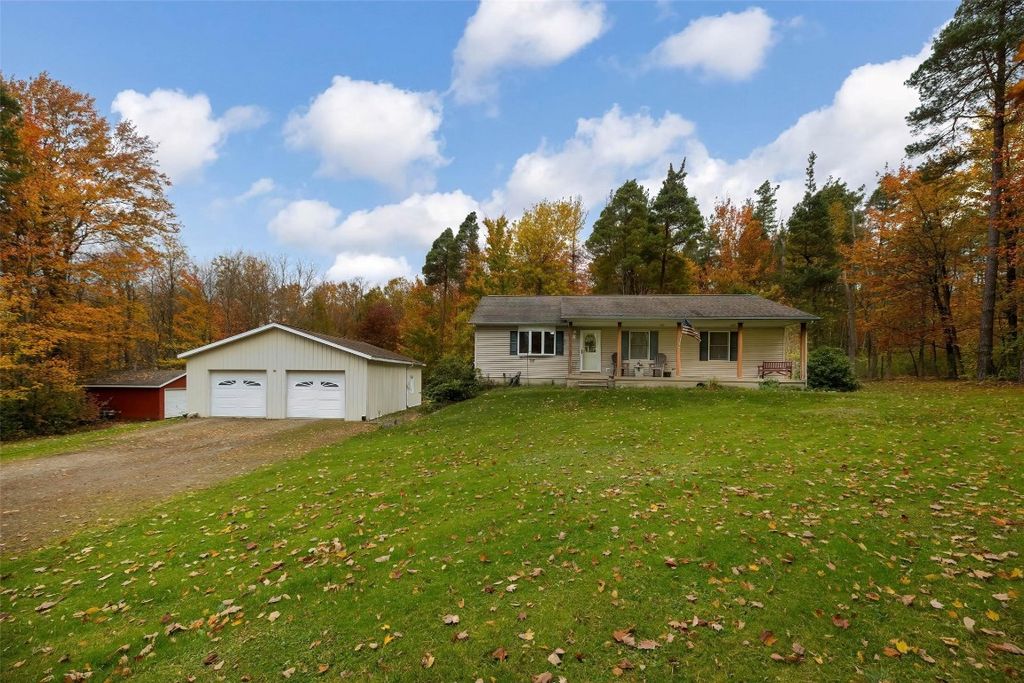 9222 WILDMAN Road, Erie, PA 16510