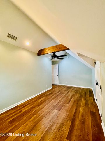 5112 Silverton Ln, Louisville, KY 40241